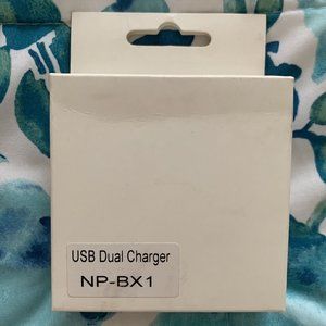 Ultra Pro USB Dual Charger for Sony NP-BX1 X-Series NPBX1/M8